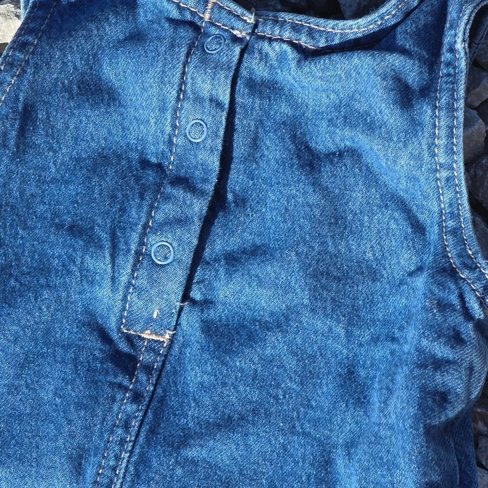Baby Gap Denim Heart Jumper Dress Blue Medium Wash 6-12 Months Snap Back